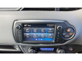 Toyota Yaris 1.5 Hybrid Design 5dr CVT Hybrid Hatchback