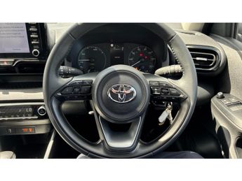 Toyota Yaris 1.5 Hybrid Icon 5dr CVT Hybrid Hatchback