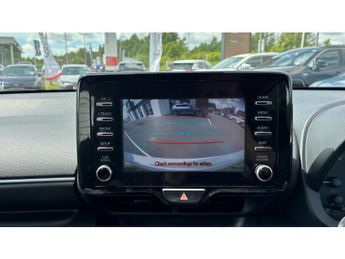 Toyota Yaris 1.5 Hybrid Icon 5dr CVT Hybrid Hatchback