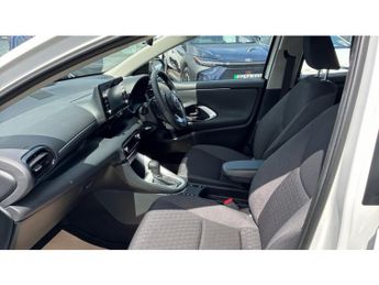 Toyota Yaris 1.5 Hybrid Icon 5dr CVT Hybrid Hatchback