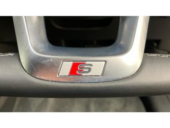 Audi Q5 40 TDI Quattro S Line 5dr S Tronic Diesel Estate