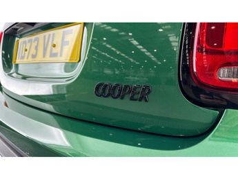 MINI Hatchback 1.5 Cooper Sport Premium 5dr Auto Petrol Hatchback