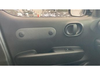 Hyundai INSTER 85kW 01 49kWh 5dr Auto Electric Hatchback