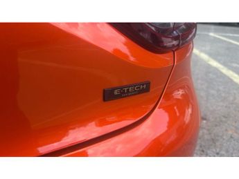 Renault Clio 1.6 E-TECH full hybrid 145 Evolution 5dr Auto Hybrid Hatchback