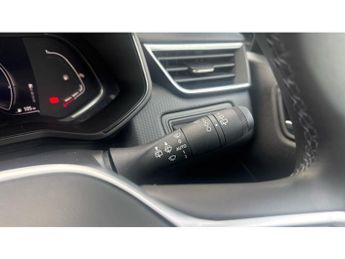Renault Clio 1.6 E-TECH full hybrid 145 Evolution 5dr Auto Hybrid Hatchback