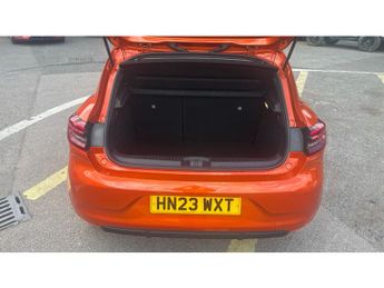 Renault Clio 1.6 E-TECH full hybrid 145 Evolution 5dr Auto Hybrid Hatchback