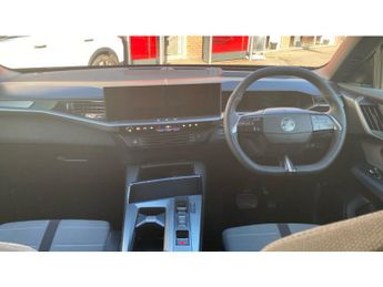 Vauxhall Grandland 1.2 Hybrid 145 Ultimate 5dr e-DCT6 [Fixed Roof] Petrol Hatchback