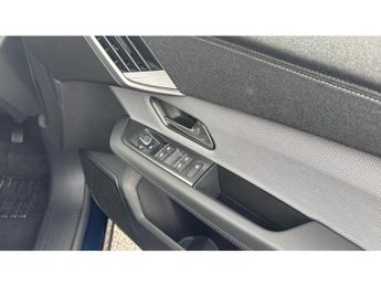 Vauxhall Grandland 1.2 Hybrid 145 Ultimate 5dr e-DCT6 [Fixed Roof] Petrol Hatchback