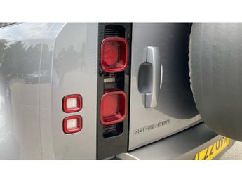 Land Rover Defender 3.0 D250 X-Dynamic S 110 5dr Auto [7 Seat] Diesel Estate