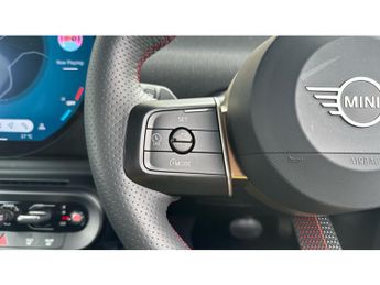 MINI Cooper 160kW SE Sport 54kWh 3dr Auto Electric Hatchback
