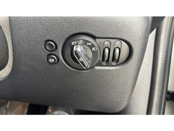 MINI Hatchback 135kW Cooper S Level 2 33kWh 3dr Auto Electric Hatchback