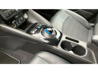 Nissan LEAF 110kW N-Connecta 40kWh 5dr Auto Electric Hatchback