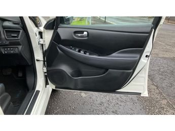 Nissan LEAF 110kW N-Connecta 40kWh 5dr Auto Electric Hatchback