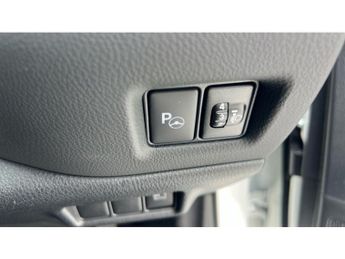 Toyota C-HR 1.8 Hybrid Design 5dr CVT Hybrid Hatchback