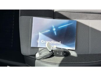 Vauxhall Grandland 1.2 Hybrid [136] Ultimate 5dr e-DCT6 [Pan Roof] Petrol Hatchback