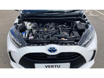 Toyota Yaris 1.5 Hybrid Design 5dr CVT Hybrid Hatchback