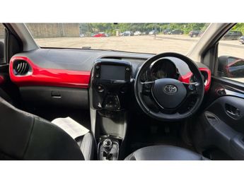 Toyota Aygo 1.0 VVT-i X-Clusiv 5dr x-shift Petrol Hatchback
