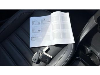 Toyota Aygo 1.0 VVT-i X-Clusiv 5dr x-shift Petrol Hatchback