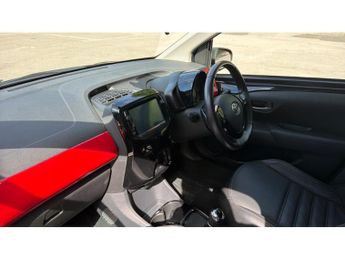 Toyota Aygo 1.0 VVT-i X-Clusiv 5dr x-shift Petrol Hatchback