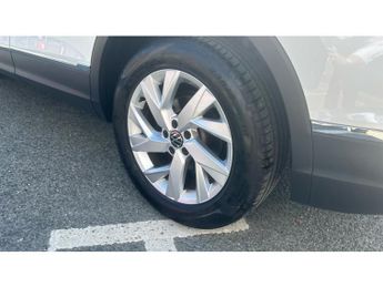 Volkswagen Tiguan 1.5 TSI 150 Life 5dr DSG Petrol Estate