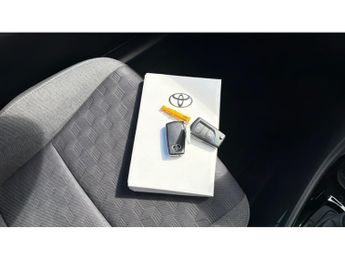 Toyota Yaris 1.5 Hybrid Design 5dr CVT Hybrid Hatchback