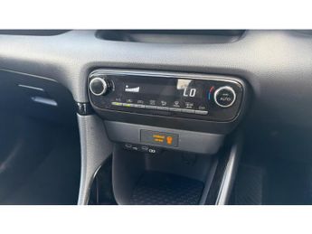 Toyota Yaris 1.5 Hybrid Design 5dr CVT Hybrid Hatchback