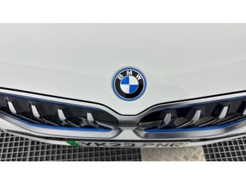 BMW iX1 230kW xDrive30 M Sport 65kWh 5dr Auto Electric Estate