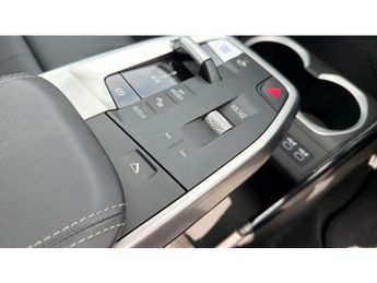 BMW iX1 230kW xDrive30 xLine 65kWh 5dr Auto Electric Estate