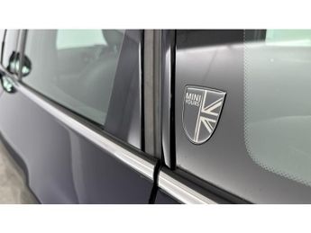 MINI Countryman 1.5 Cooper S E Exclusive ALL4 PHEV 5dr Auto Hatchback