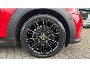 MINI Hatchback 135kW Cooper S Level 3 33kWh 3dr Auto Electric Hatchback