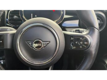 MINI Hatchback 135kW Cooper S Level 3 33kWh 3dr Auto Electric Hatchback