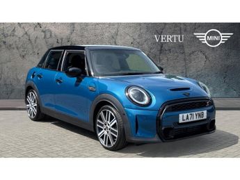 MINI Hatch 2.0 Cooper S Exclusive 5dr [Comfort/Nav Pack] Petrol Hatchback