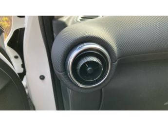Nissan Juke 1.0 DiG-T 114 Acenta 5dr DCT Petrol Hatchback