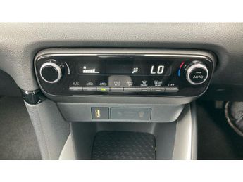 Toyota Yaris 1.5 Hybrid Icon 5dr CVT Hybrid Hatchback