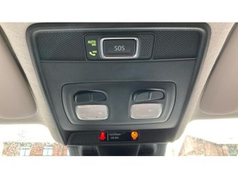 Renault Clio 1.6 E-TECH Hybrid 140 Play 5dr Auto Hybrid Hatchback