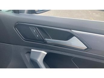 Volkswagen Tiguan 2.0 TDi 150 4Motion R-Line 5dr DSG Diesel Estate