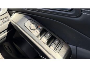 Nissan Qashqai 1.3 DiG-T MH 158 N-Connecta 5dr Xtronic Petrol Hatchback