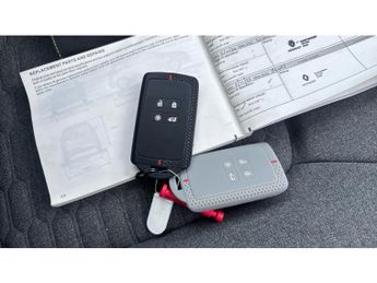 Renault Zoe 100kW Iconic R135 50kWh Rapid Charge 5dr Auto Electric Hatchback