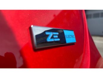 Renault Zoe 100kW Iconic R135 50kWh Rapid Charge 5dr Auto Electric Hatchback