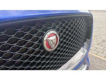 Jaguar F-Pace 2.0d R-Sport 5dr Auto AWD Diesel Estate
