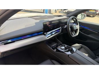 BMW i5 250kW eDrive40 M Sport Pro 84kWh 4dr Auto [Tech+] Electric Saloo
