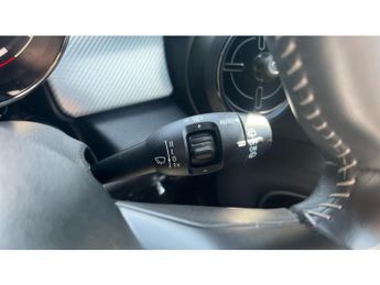 MINI Hatchback 1.5 Cooper Exclusive 5dr Auto Petrol Hatchback