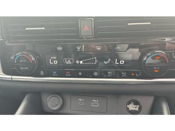 Nissan X-Trail 1.5 E-Power E-4orce 213 Tekna 5dr Auto Hybrid Station Wagon