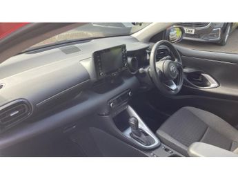 Toyota Yaris 1.5 Hybrid Design 5dr CVT Hybrid Hatchback