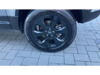 Land Rover Defender 3.0 D250 X-Dynamic SE 90 3dr Auto Diesel Estate