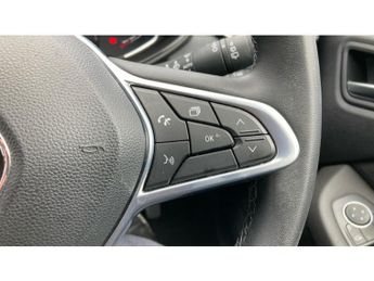 Renault Clio 1.6 E-TECH full hybrid 145 Evolution 5dr Auto Hybrid Hatchback
