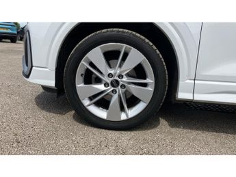 Audi Q2 35 TFSI S Line 5dr S Tronic Petrol Estate