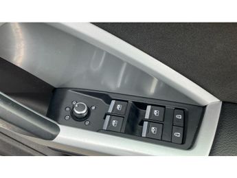Audi Q3 40 TFSI Quattro Sport 5dr S Tronic Petrol Estate