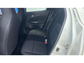 Nissan Juke 1.0 DiG-T 114 Acenta 5dr DCT Petrol Hatchback