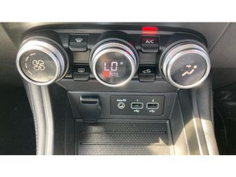 Renault Zoe 80KW Iconic R110 50KWh Rapid Charge 5dr Auto Electric Hatchback